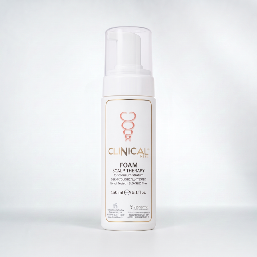 Pianka Corneo Therapy Scalp 150 ml – butelka z pompką na jasnym tle
